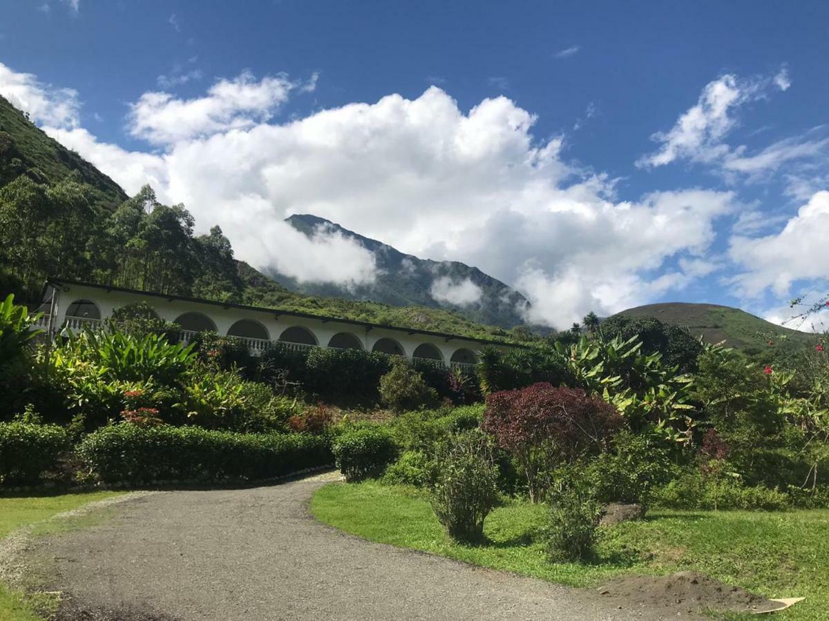 Hosteria La Eterna Primavera Huigra Exteriér fotografie